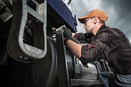 Commercial Truck Repair Defiance