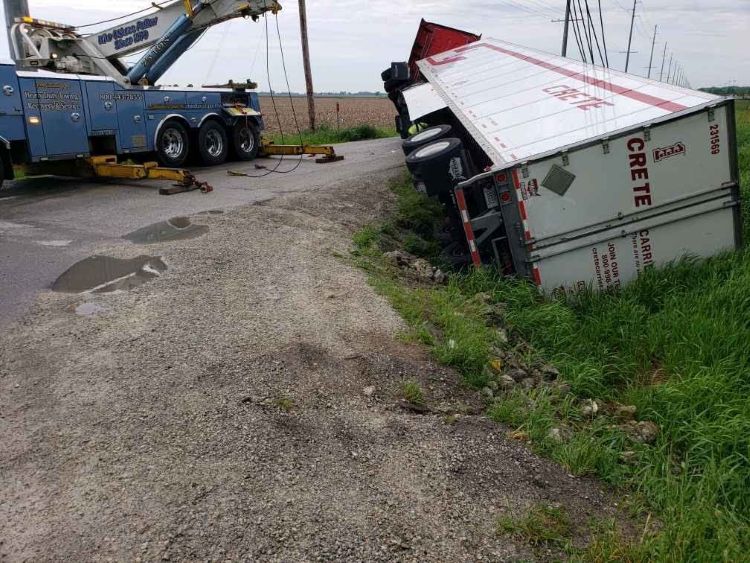 Emergency Tow Truck Services